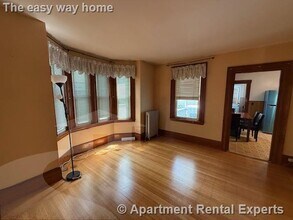 26 Otis St in Somerville, MA - Building Photo - Building Photo