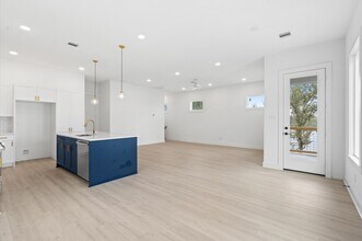 10095 Serrano Pk Dr in Houston, TX - Building Photo - Building Photo