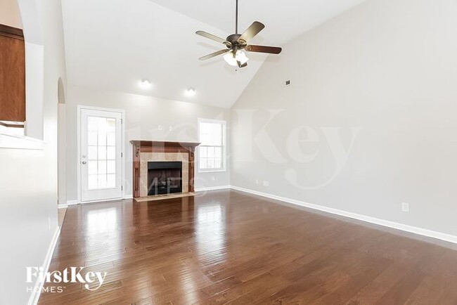 1458 Raven Rd in Clarksville, TN - Building Photo - Building Photo