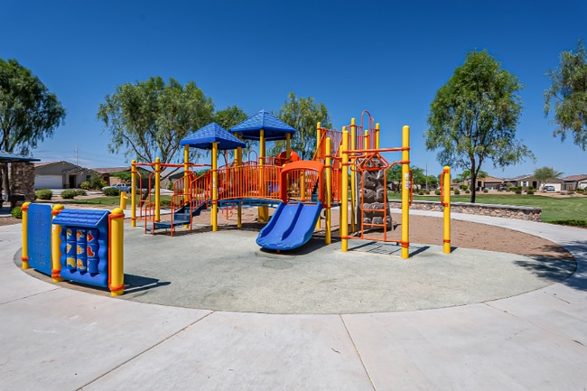 9733 W Southgate Ave in Tolleson, AZ - Building Photo - Building Photo