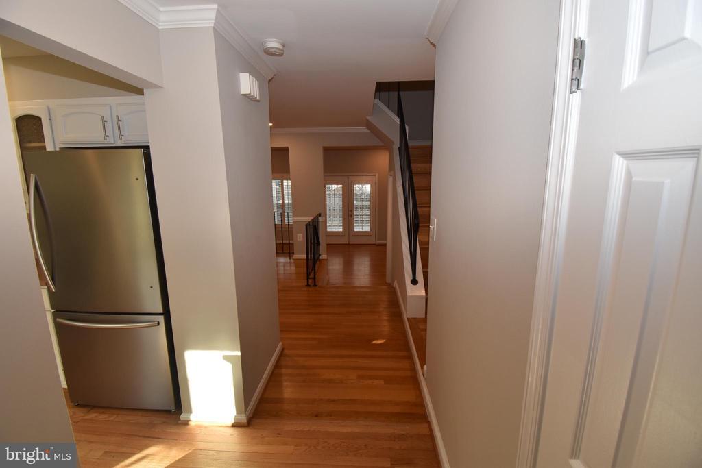 1342 Chetworth Ct in Alexandria, VA - Building Photo