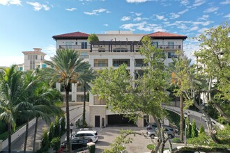 Residences At Vizcaya in Miami, FL - Building Photo - Building Photo