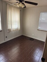 2315 1/2 N Gatewood Ave in Oklahoma City, OK - Building Photo - Building Photo