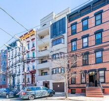 75 Garden St in Hoboken, NJ - Building Photo