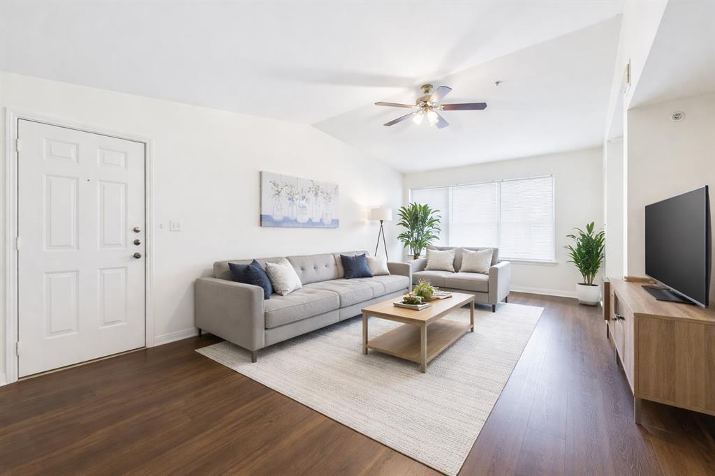 501 W 26th St in Austin, TX - Building Photo