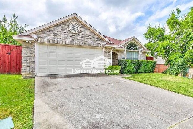 2808 Liberation Ct in Dallas, TX - Building Photo - Building Photo