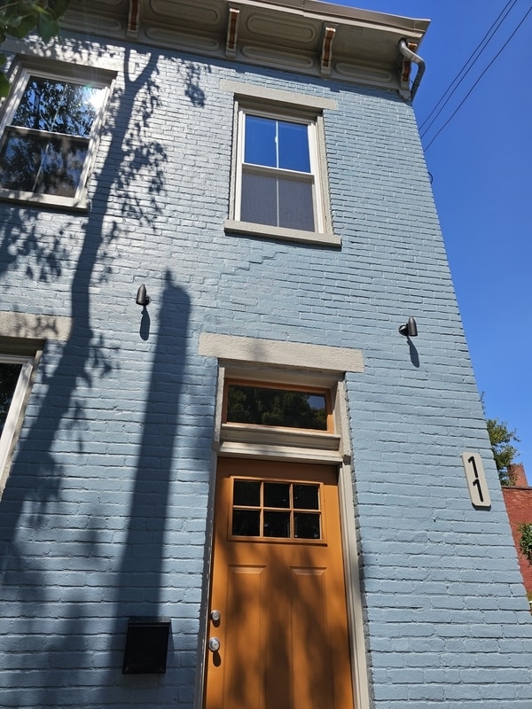 property at 11 W 10th St