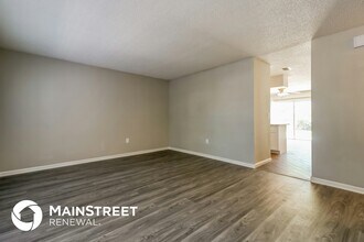 2289 Crystalview Ct in Lakeland, FL - Building Photo - Building Photo