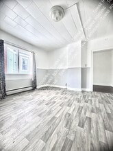 256 14th St in Buffalo, NY - Building Photo - Building Photo