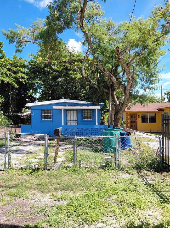 7051 NW 21st Ave in Miami, FL - Building Photo - Building Photo