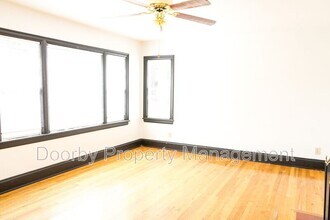 219 Sequoia Dr in Chattanooga, TN - Foto de edificio - Building Photo