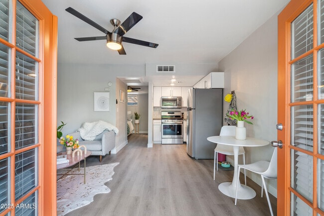 property at 4025 N 40th St