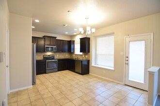 5906 Ambrose Cir in Temple, TX - Building Photo - Building Photo