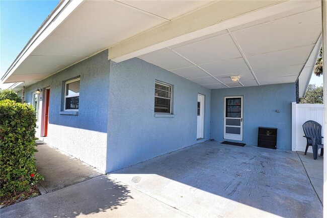 842 Mohawk Rd, Unit 2406 in Venice, FL - Building Photo - Building Photo