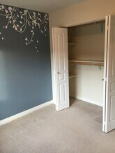 9245 Commons Pl in Anchorage, AK - Building Photo - Building Photo