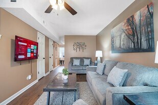 284 Raleigh Dr in Clarksville, TN - Building Photo