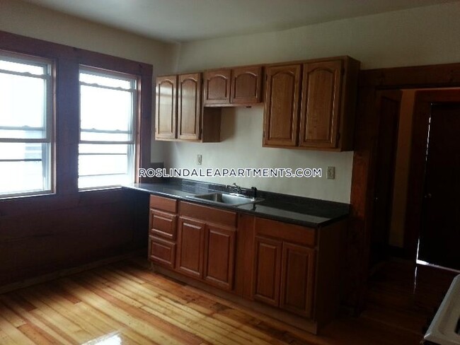 property at 3965 Washington St