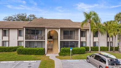 2733 SW Matheson Ave in Palm City, FL - Building Photo - Building Photo