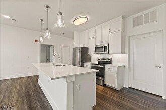 450 Springfield Ave in Berkeley Heights, NJ - Building Photo - Building Photo