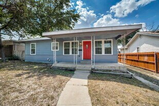 114 Oxford Dr in San Antonio, TX - Building Photo