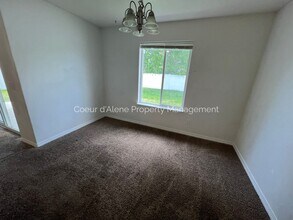 7403 Calamonte Ln in Coeur d'Alene, ID - Building Photo - Building Photo
