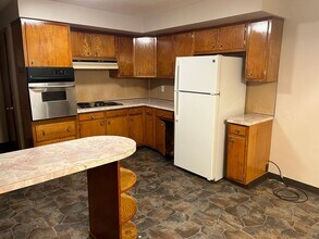 2006 White St in York, PA - Building Photo - Building Photo