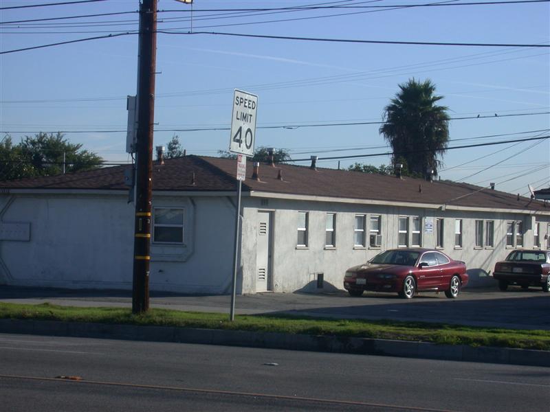 13812 Avalon Blvd in Los Angeles, CA - Building Photo