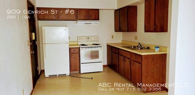 909 Genrich St-Unit -#6 in Wausau, WI - Building Photo - Building Photo