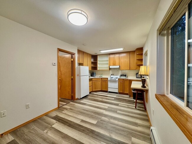 9126 Wolfram Way in Juneau, AK - Building Photo - Building Photo