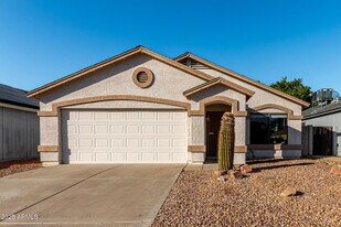 3122 W Donald Dr in Phoenix, AZ - Building Photo