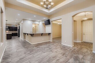 6823 Willowcroft St in Las Vegas, NV - Building Photo - Building Photo