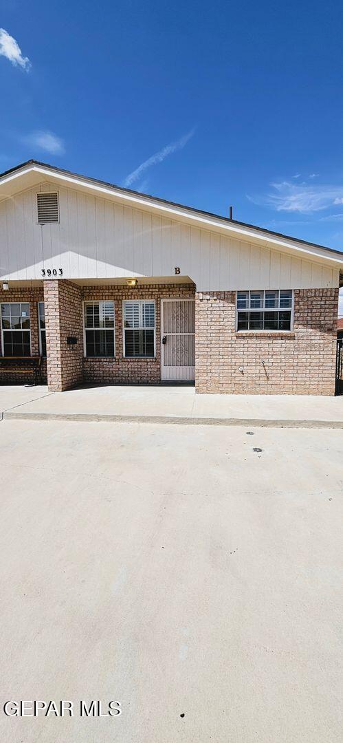 3903 Van Buren Ave in El Paso, TX - Building Photo - Building Photo