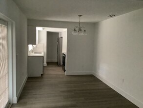 824 Sugar Pl in Lakeland, FL - Building Photo - Building Photo