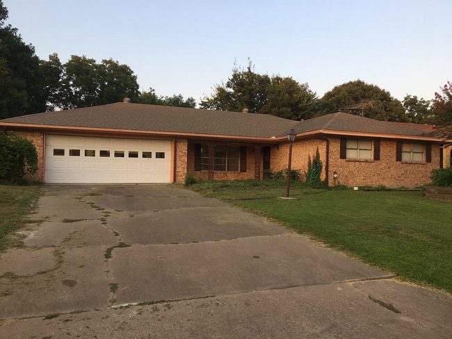 property at 621 Mink Dr