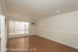 5726 Camellia Ave in Los Angeles, CA - Building Photo - Building Photo