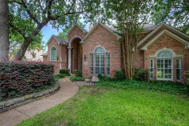 property at 124 Dickens Dr