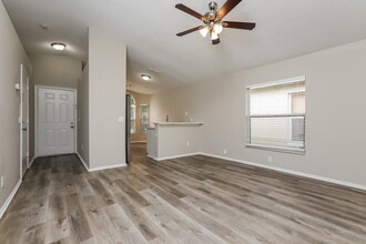 1632 Chatham Cir in Apopka, FL - Building Photo - Building Photo