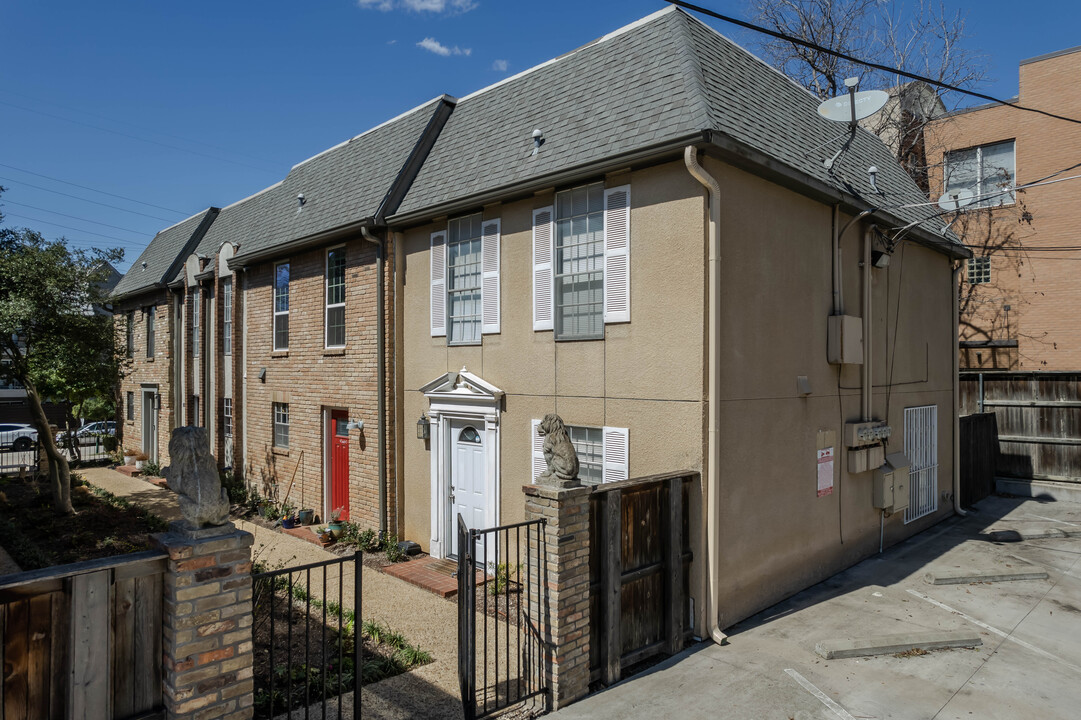 Buena Vista Avenue Condos in Dallas, TX - Building Photo