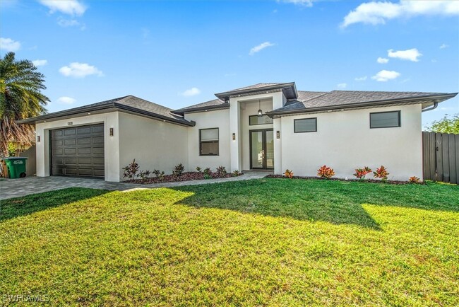 1320 SW 25th St in Cape Coral, FL - Building Photo - Building Photo