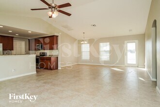 3507 NW 19th Terrace in Cape Coral, FL - Foto de edificio - Building Photo