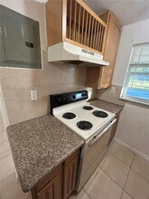 1126 SW 15th Terrace in Davie, FL - Building Photo - Building Photo