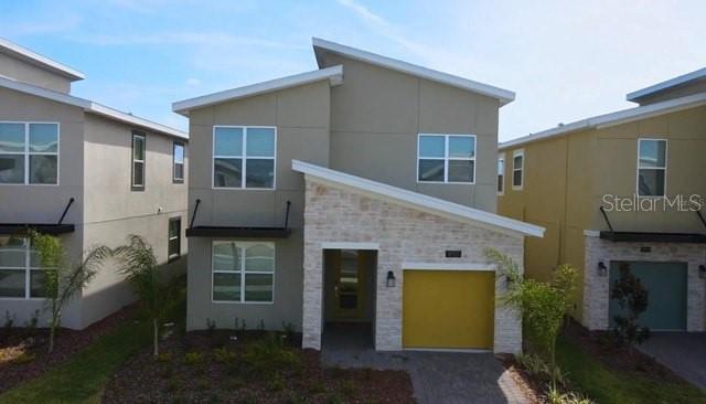 9115 Sommerset Hills Dr in Davenport, FL - Building Photo