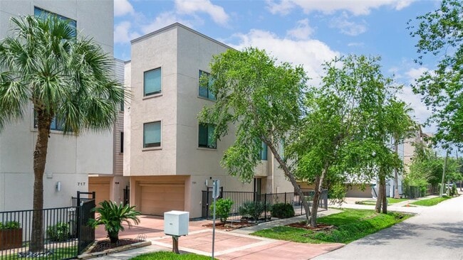 property at 731 Reinerman St