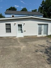 210 Boston Dr in Versailles, KY - Building Photo - Building Photo