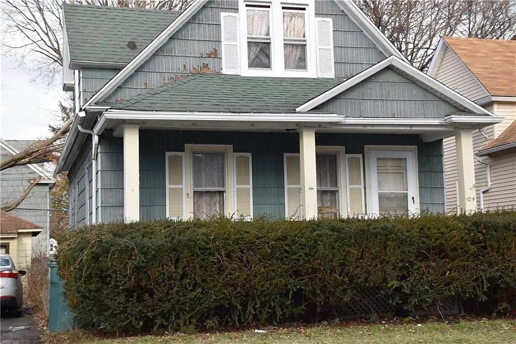 104 Ernst St in Rochester, NY - Building Photo