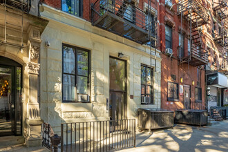 66 W 106th St in New York, NY - Building Photo - Building Photo