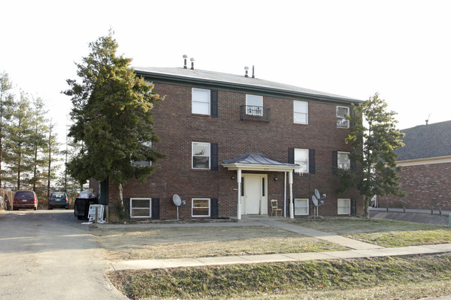 7507 Garrison Rd in Louisville, KY - Foto de edificio - Building Photo