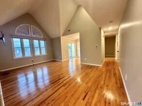 918 Quinnipiac Ave in New Haven, CT - Building Photo - Building Photo