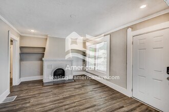 7013 4th Ave S in Birmingham, AL - Foto de edificio - Building Photo
