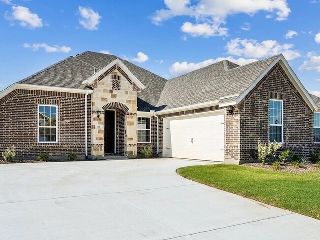property at 713 Carriage Hl Rd